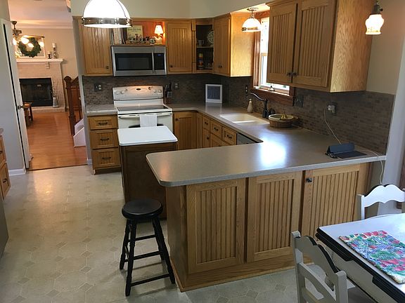 Eat in Kitchen