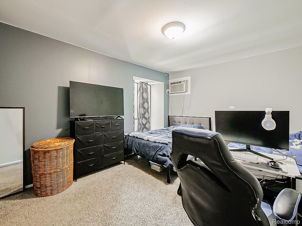 28428 W Eight Mile Rd Unit C10, photo 13
