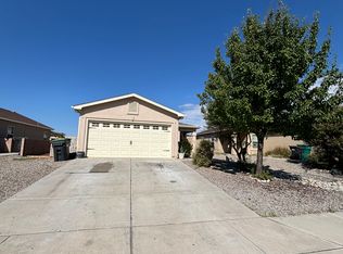 659 Redwood St SW, Rio Rancho, NM 87124