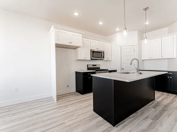 744 W Banner Dr #1576, Saratoga Springs, UT 84045