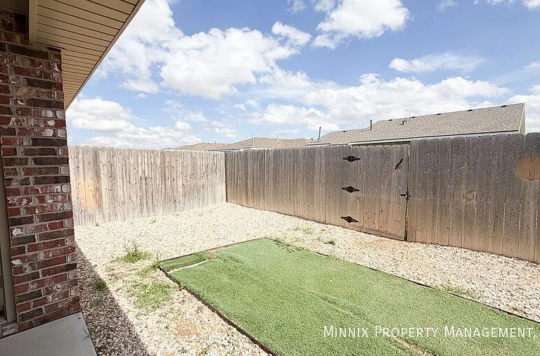 1639 133rd St #B — Photo 15