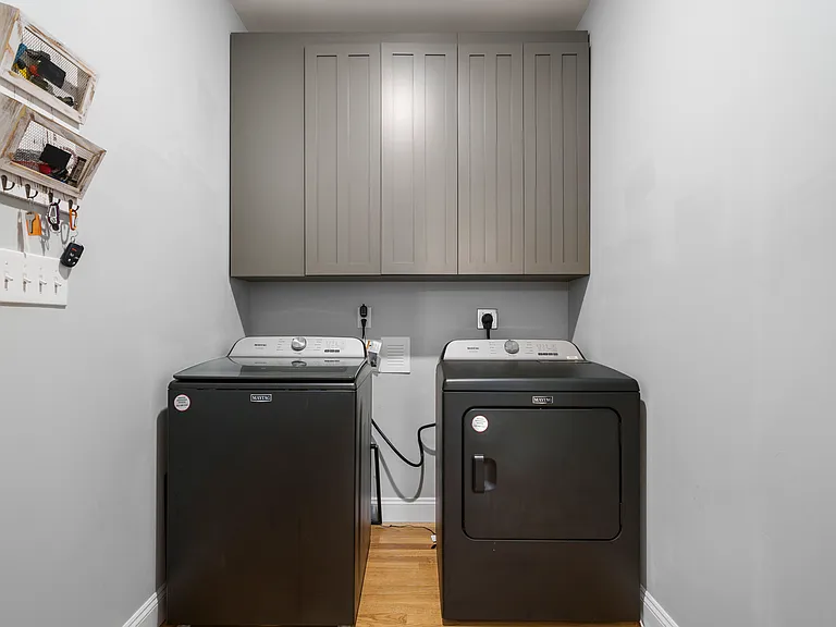 100 Riley Dr — Photo 12