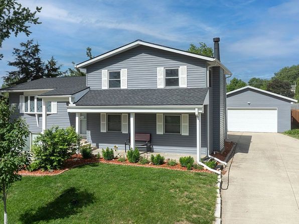 3106 Tamara Dr SW