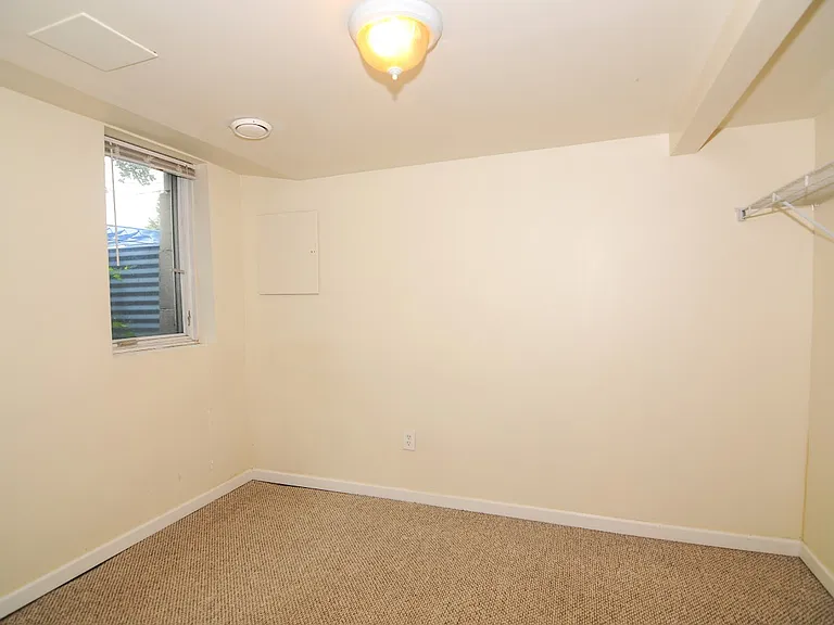 1015 13th Ave SE #2 — Photo 5