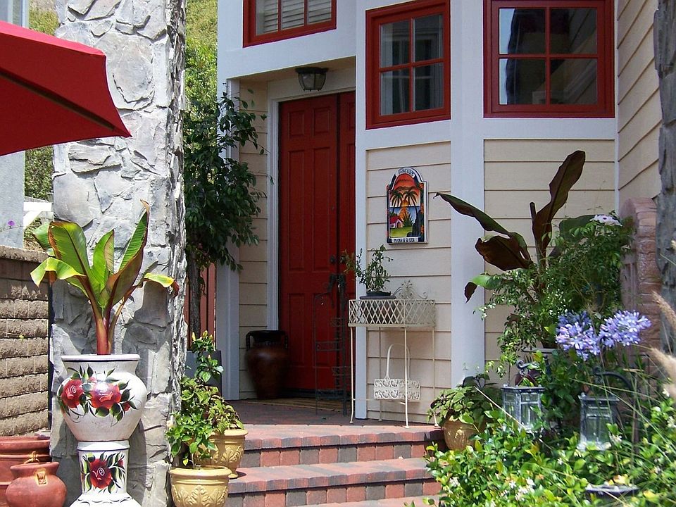 courtyard and front entrance