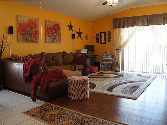 3rd image of 31206 Baclan Dr