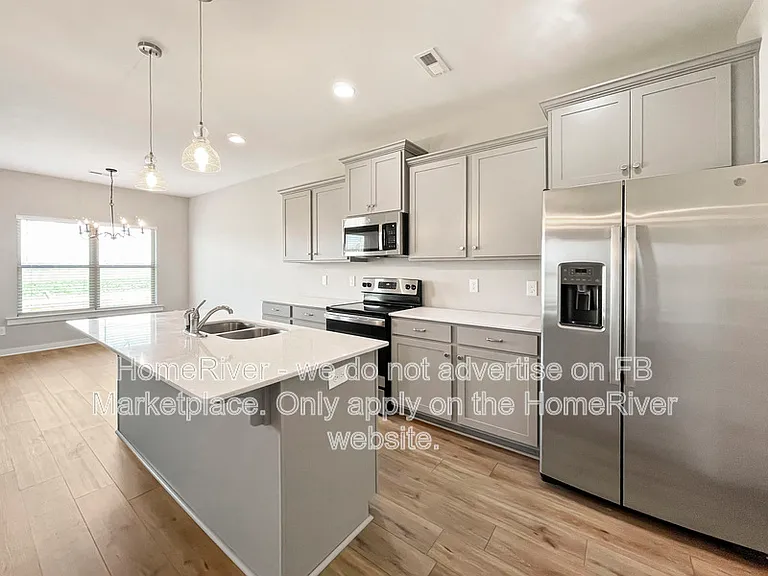 163 Lena Ln — Photo 8