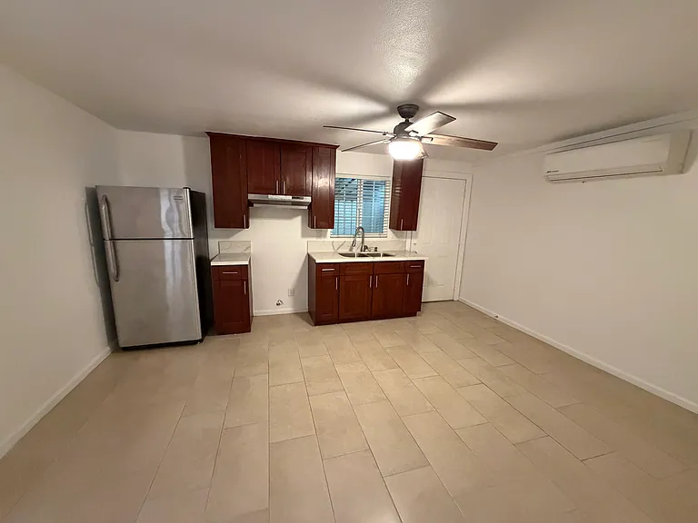 1765 Richardson St — Photo 3