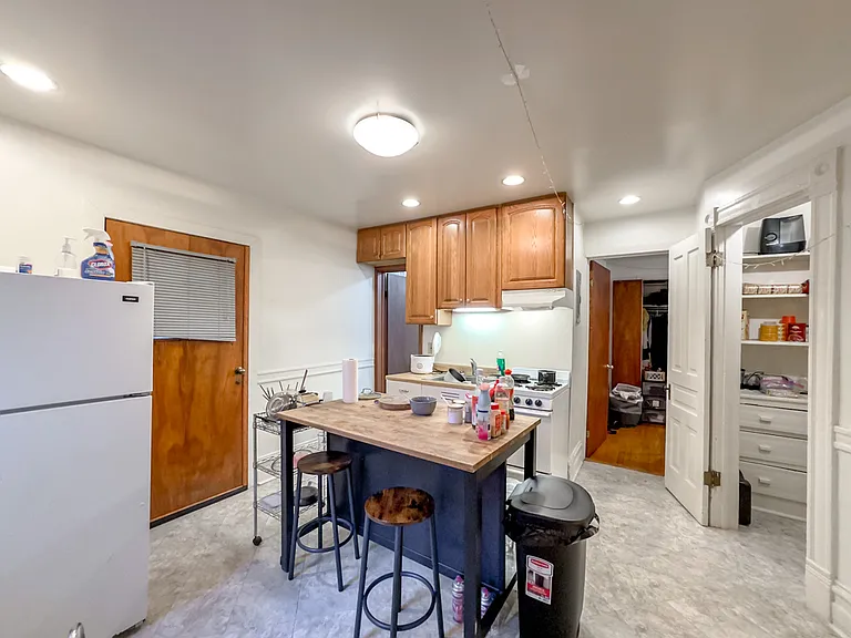 2823 W Shakespeare Ave #2 — Photo 2