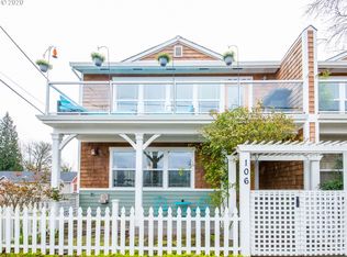 106 N Bridgeton Rd, Portland, OR 97217