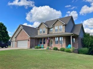 14040 Rolling Hills Rd, Bentonville, AR 72712