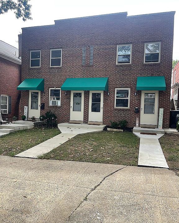 2nd image of 2315 Derry St