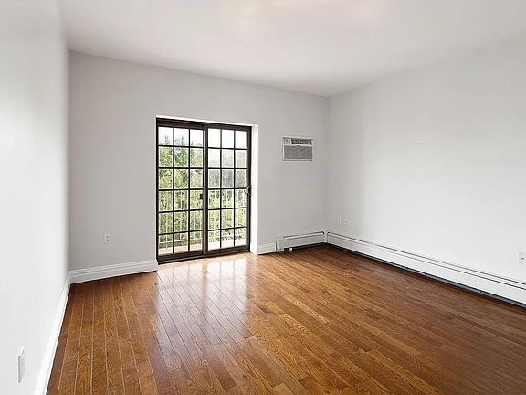 3rd image of 25-25 Newtown Ave #4