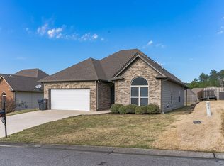 597 Waterford Ln, Calera, AL 35040
