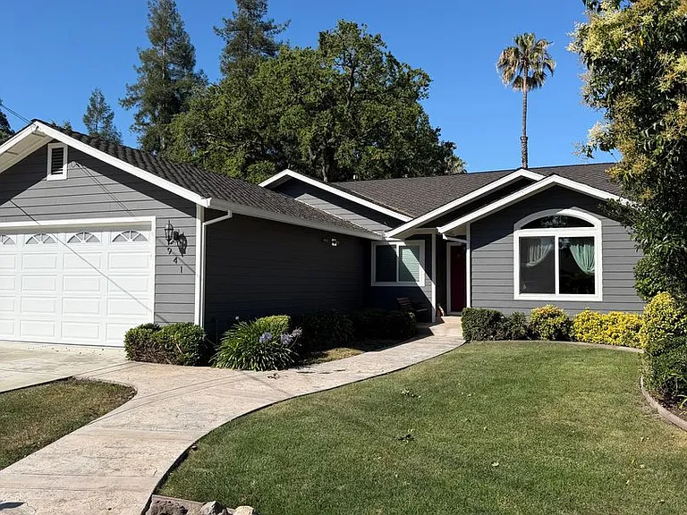 941 Faned Way — Photo 1