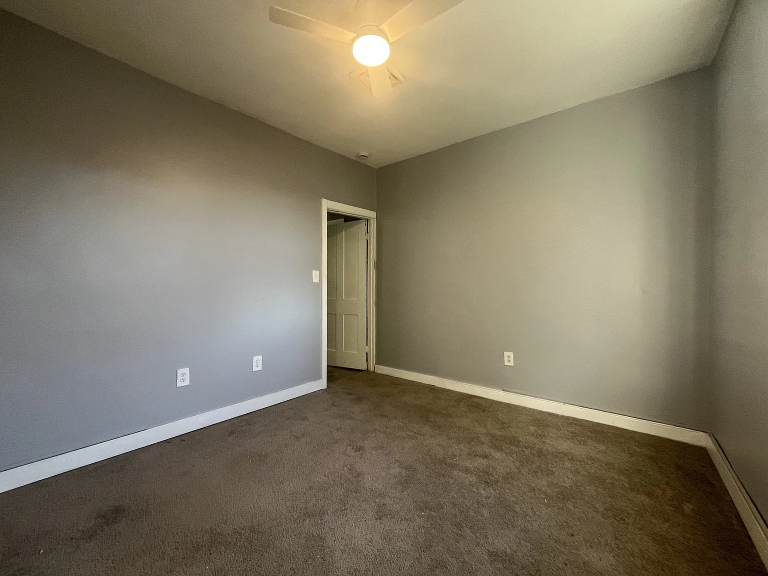 1077 Main Street - 1 — Photo 3