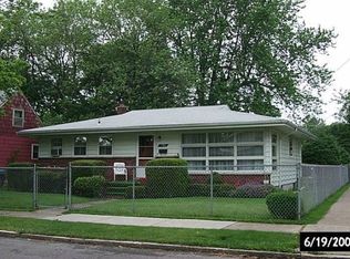 586 78th St, Niagara Falls, NY 14304