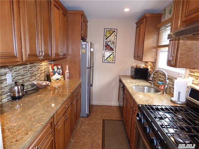 1st image of 3932 Wilshire Lane