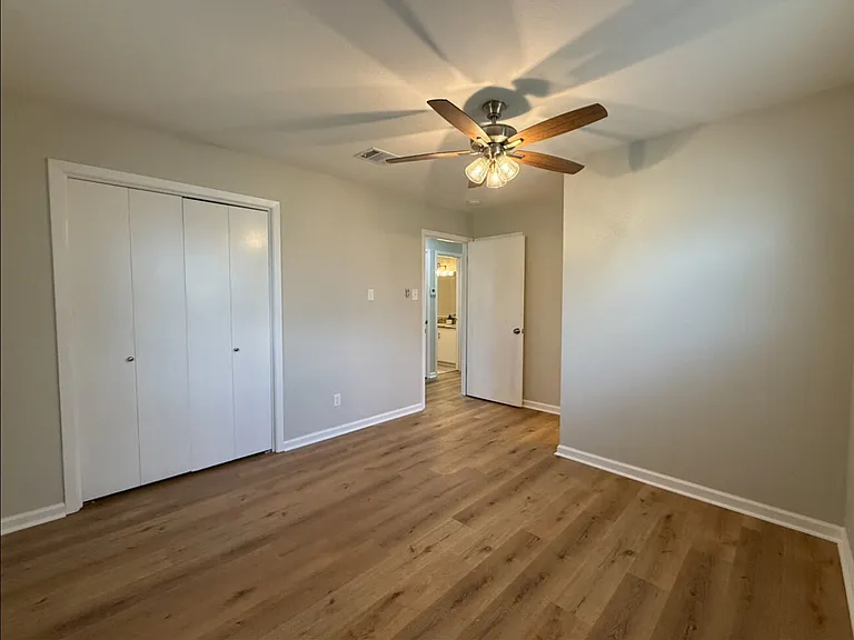 109 Redbud Cir — Photo 18