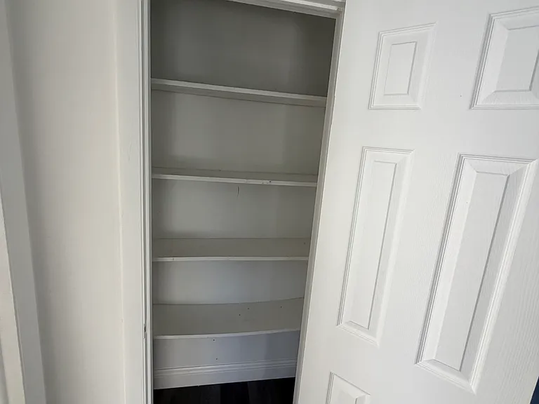 1434 SW 33rd St #1 — Photo 7