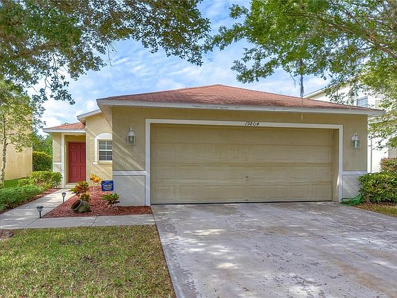 5th image of 19804 Timberbluff Dr