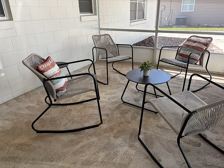 1011 Terry Dr — Photo 14