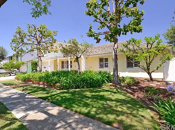 2nd image of 13682 Loretta Dr