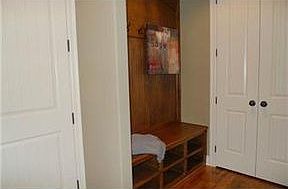 3rd image of 4412 NE Hideaway Hill Cir