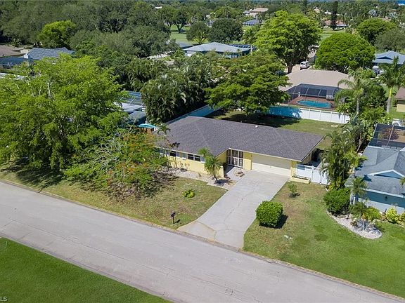 2nd image of 5314 Chippendale Cir E