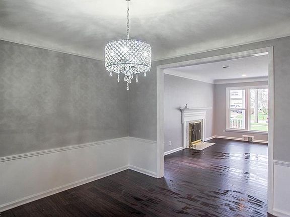 4th image of 14423 Washington Blvd