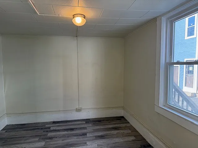 37 Chestnut St #1 — Photo 8