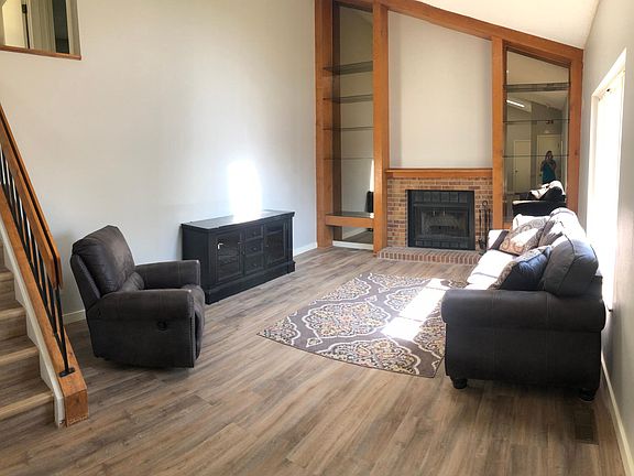 Open concept main floor
