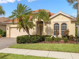 15865 Delaplata Ln, Naples, FL 34110