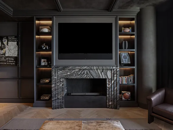 30 Front Street image 28 of 44