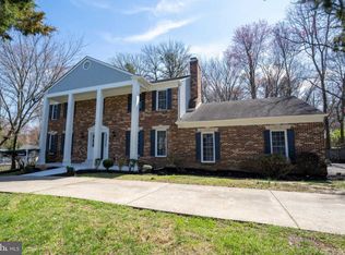 11913 Falls Rd, Rockville, MD 20854