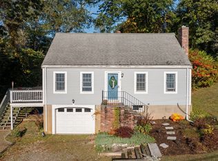 19 Langford Rd, Plymouth, MA 02360