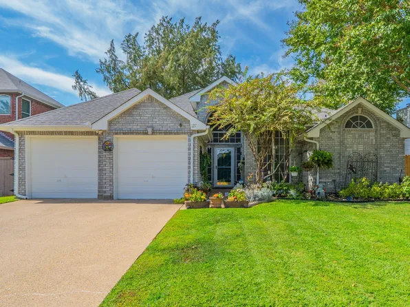 127 Woodcreek Dr, Rockwall, TX 75032