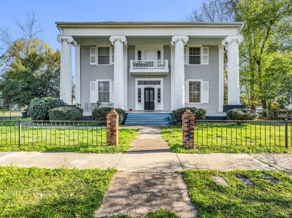 1024 3rd Ave N, Columbus, MS 39701