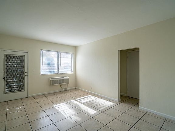 5th image of 333 84th St APT 4