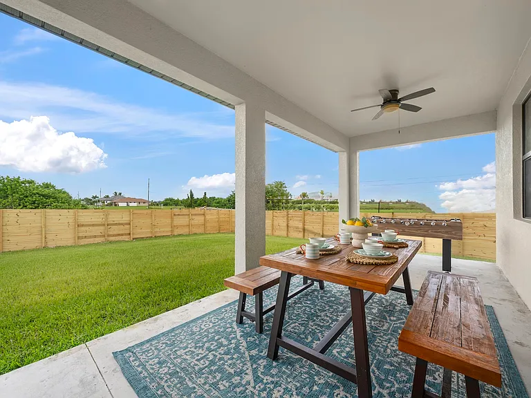 3319 Tropicana Pkwy W — Photo 46