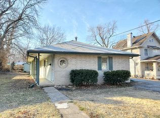 11405 E 19th St, Independence, MO 64052