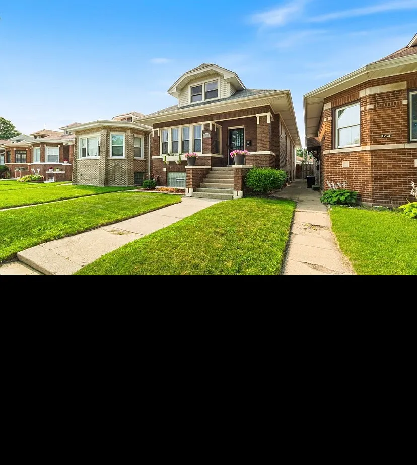 4 bed, 3000 sqft, $2,200 — Photo 1