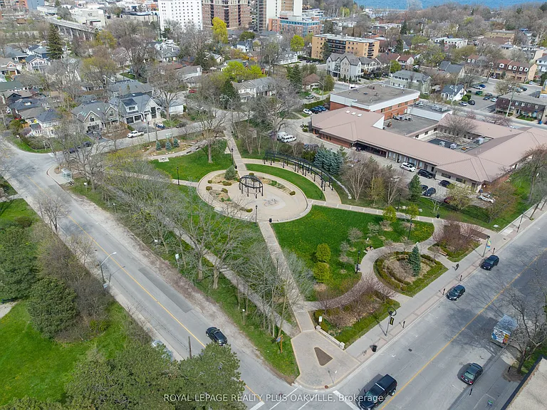 212 Kerr St #909 — Photo 13
