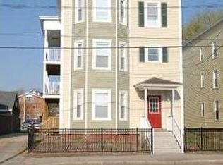 93 Second St APT 1, Manchester, NH 03102