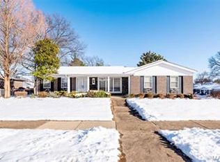 5480 Alnwick Dr, Saint Louis, MO 63129