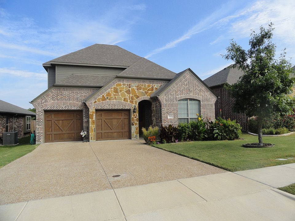 1st image of 704 Osage Dr