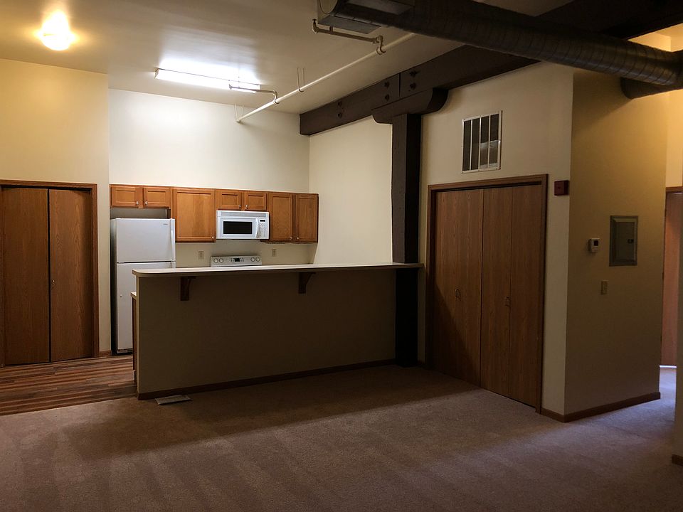 1st image of 608 Lincoln Ave #12296777
