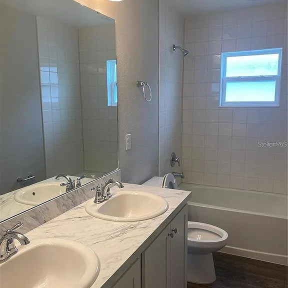 94 Polermo Ave — Photo 32
