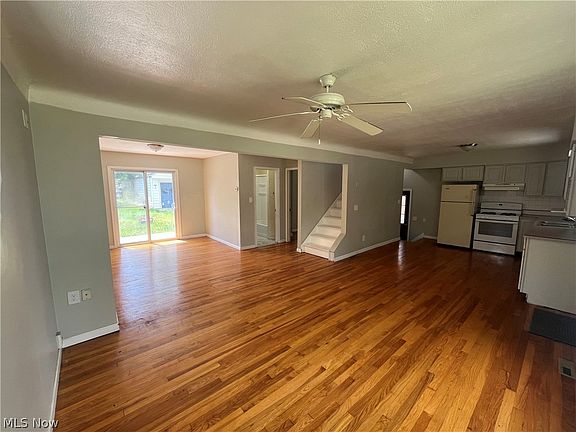 4th image of 5811 Belmere Dr