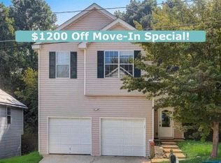 796 Edenberry Ln, Lithonia, GA 30058